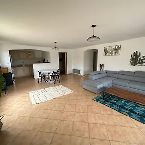 Grande Annexe De Maison Avec Jardin , Aix-en-Provence France