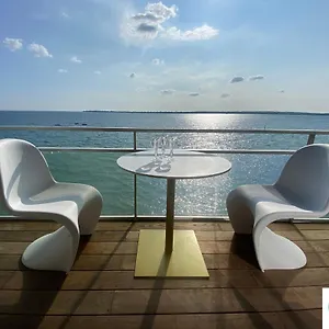 Le Souffle Marin - Vue Panoramique Direct Sur La Des Sables Blancs Fibre Parking Prive Secure Panoramic View Direct On , Concarneau France